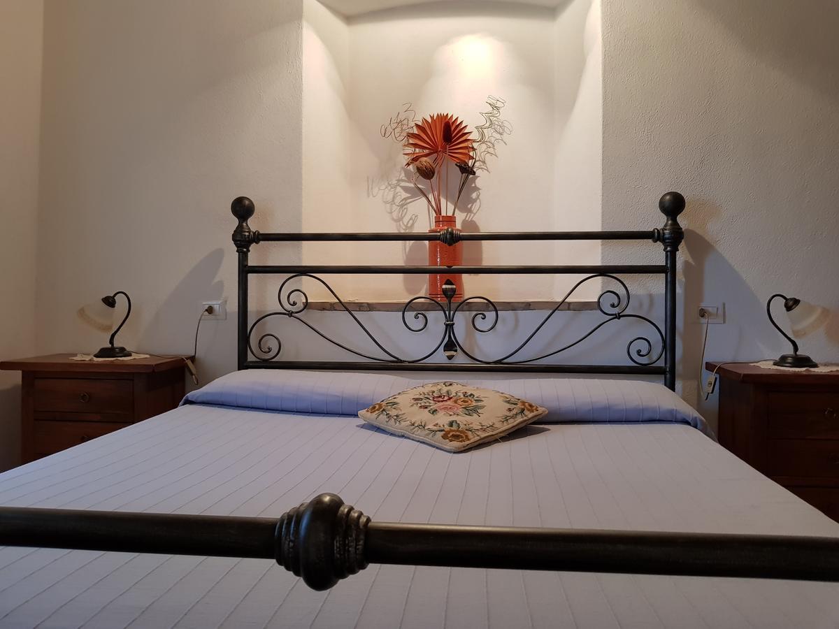Agriturismo Bio Le 4 Stagioni Porrona エクステリア 写真